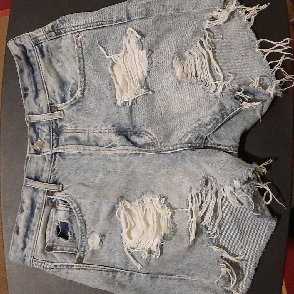 American eagle 90's boyfriend shorts